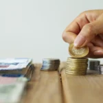 ¿Qué es mejor para tu dinero: un fondo de inversión o un ETF? Descubre las diferencias esenciales